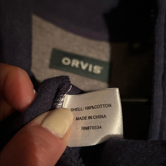 NWOT really nice men’s casual sweater. 1/4 zip and stand collar. - Picture 10 of 10